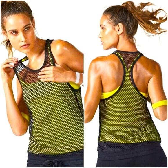 NWT Fabletics Neon Carly Workout Tank and Fishnet Cover XL Neon Yellow #3405 - Picture 1 of 14